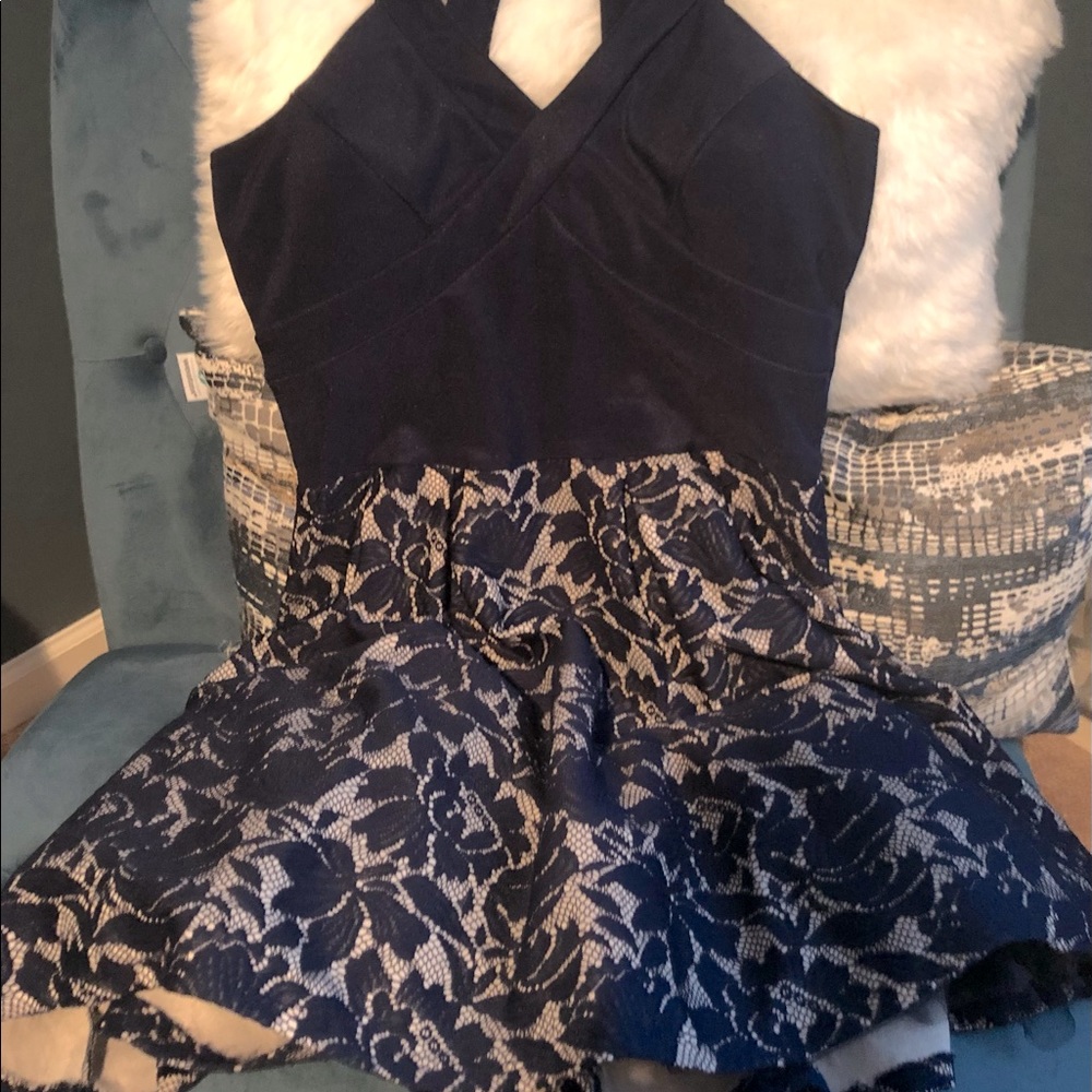 Navy/nude Juniors Dress